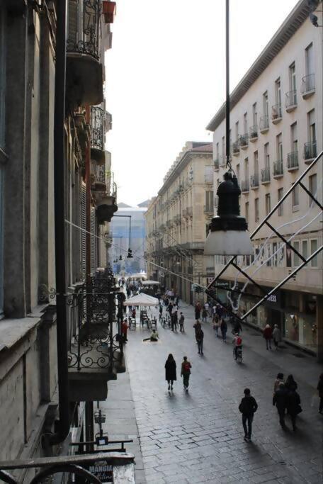 Casa Colore Esclusiva In Posizione Centralissima Turin Luaran gambar